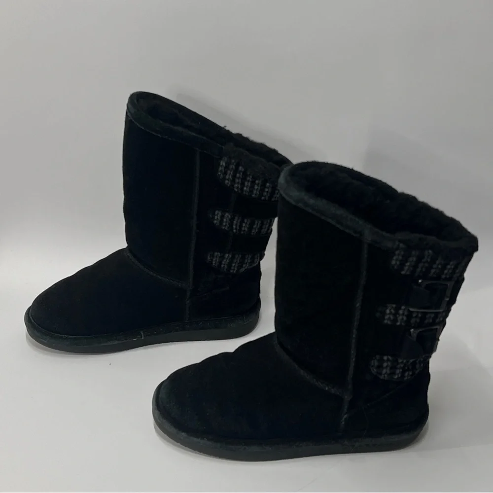 Bear paw Girls Size 1 Black Fur Lined Black Winter Boots